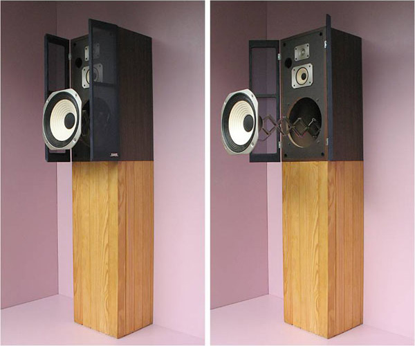 Enceinte acoucoustique, un altavoz con reloj de cuco incluido 4 EnceinteAcoucoustique2