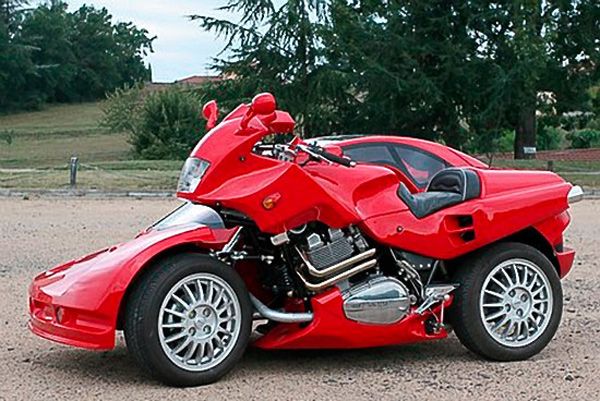 Snaefell, una moto de tres plazas con sidecar en forma de coche deportivo 5 Snaefell1