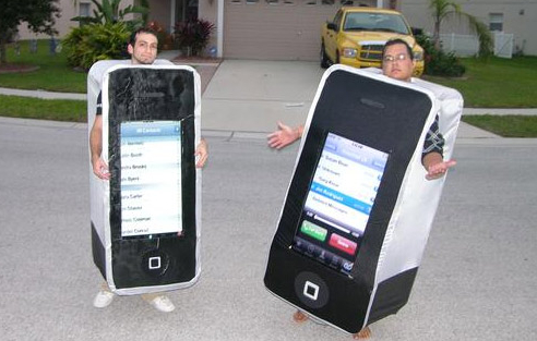 Trajes al estilo iPhone. Armani, toma nota.