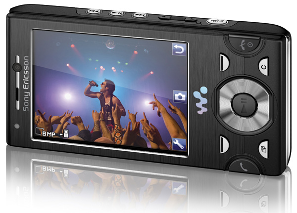 sony-ericsson-w995_02