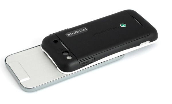 sony-ericsson-yari-04