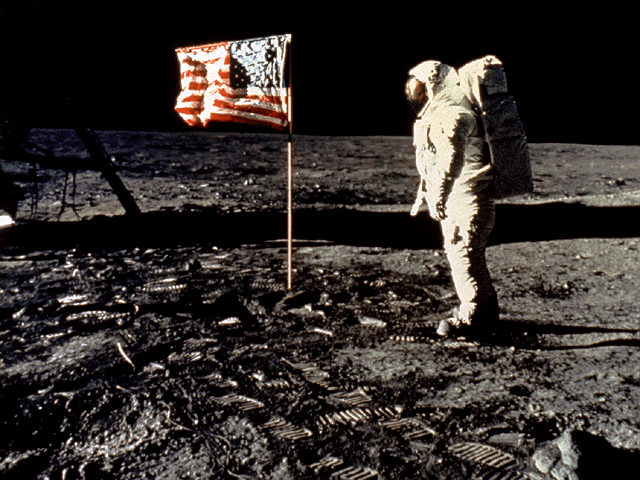 Internet celebra el 40 aniversario de la llegada del hombre a la luna