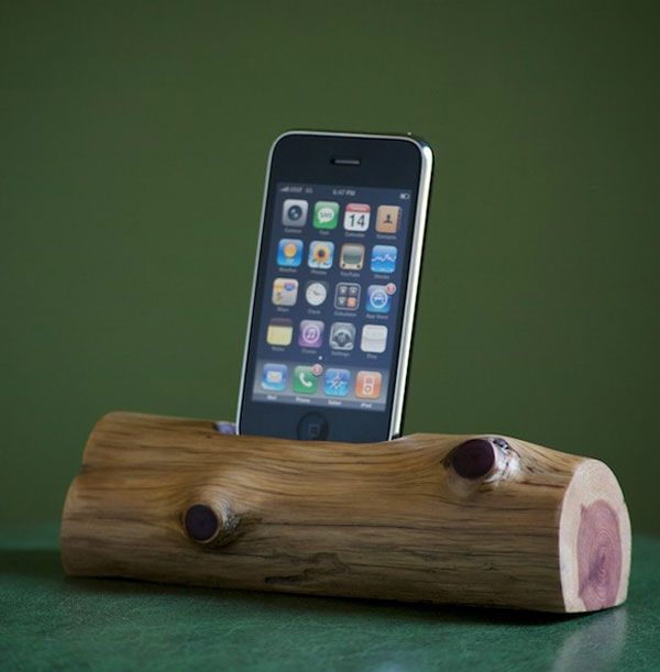 Wooden Dock, la base de madera para iPhone e iPod