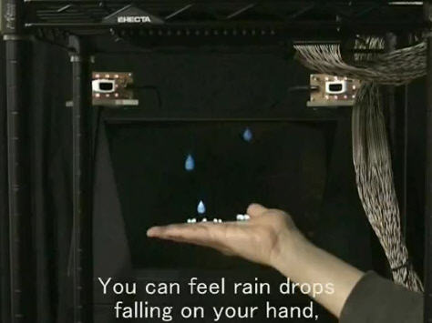 primera pantalla holográfica en 3D primera pantalla holográfica en 3D
