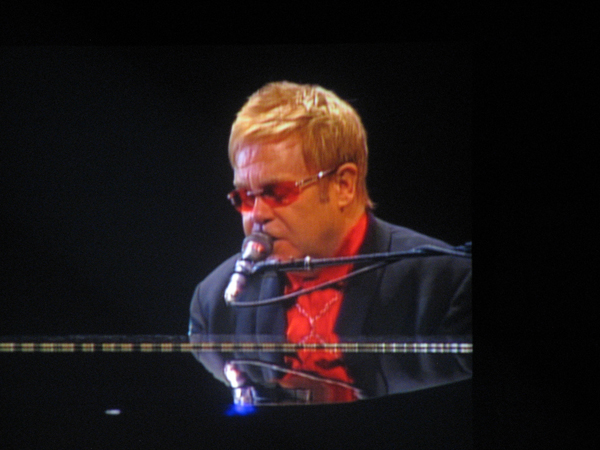 Elton John y Paul McCartney, contra el proyecto para cortar el ADSL a los internautas británicos