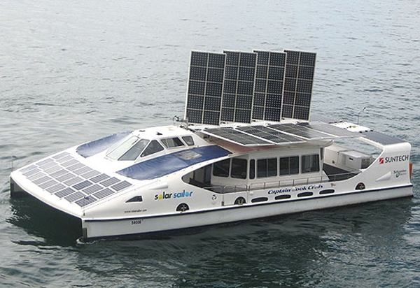 Los ciudadanos de Hong Kong irán de compras en ferry solar