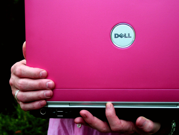Dell planea adentrarse en el mercado de la telefoní­a móvil