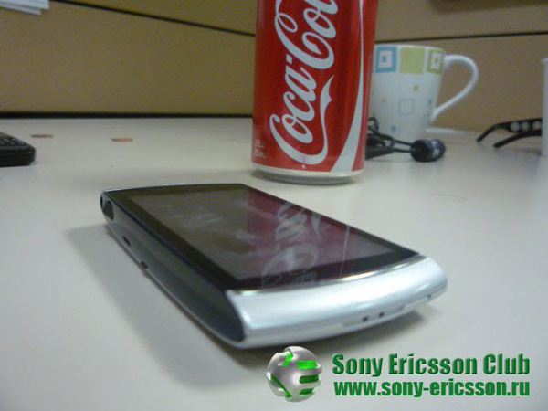 Sony-Ericsson-Kurara_1