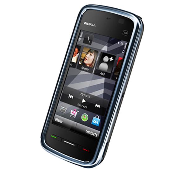 Nokia 5235 Comes With Music – A Fondo