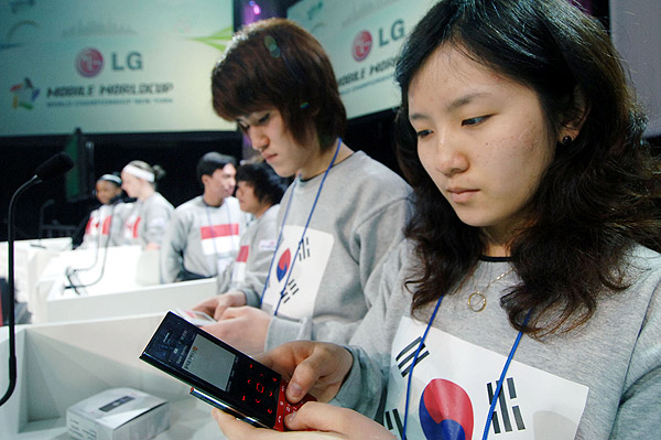 LG Mobile World Cup, el equipo surcoreano gana el premio a los dedos más rápidos del planeta