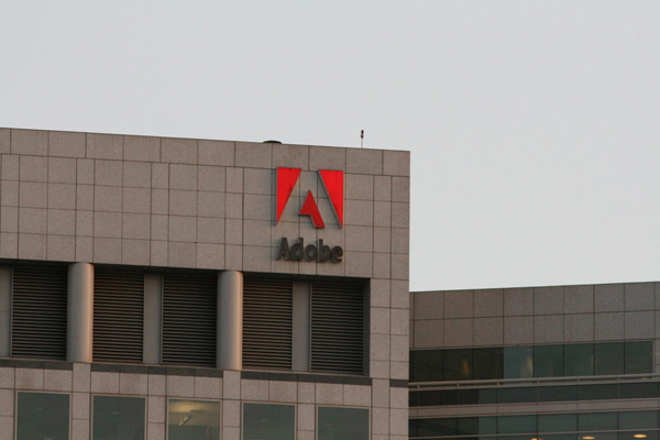 Adobe y Apple podrí­an verse en los tribunales por culpa del Flash