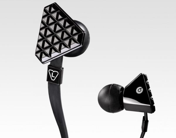 Heartbeats by Lady Gaga, intraauriculares «fashion» de buena calidad
