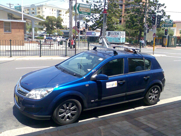 Los coches de Street View recogieron e-mails y contraseñas en Francia