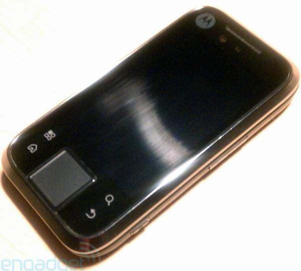 Motorola Sage, detalles y fotos del nuevo móvil con Android