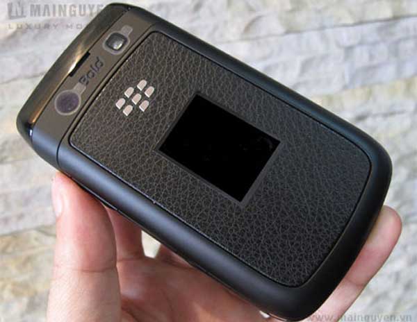 BlackBerry-Bold-9780-2