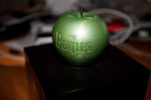 iTunes y Beatles, el catálogo de los Beatles podrí­a llegar hoy a iTunes