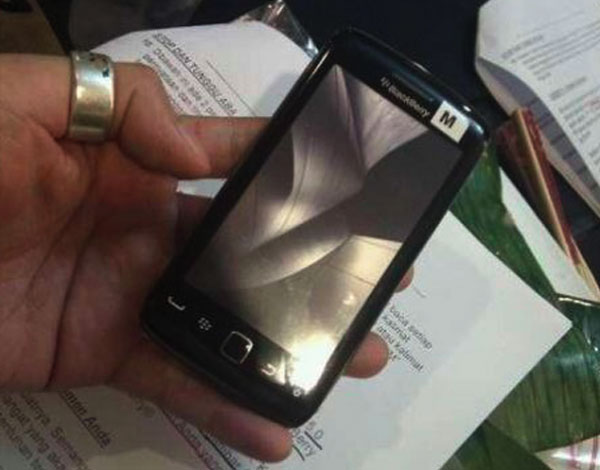 BlackBerry Storm 3, detalles del nuevo móvil táctil BlackBerry Storm 3