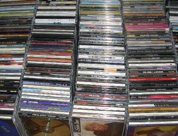 Google y su servicio de música online, el servicio musical no estará a tiempo para las Navidades 4 discos - 2
