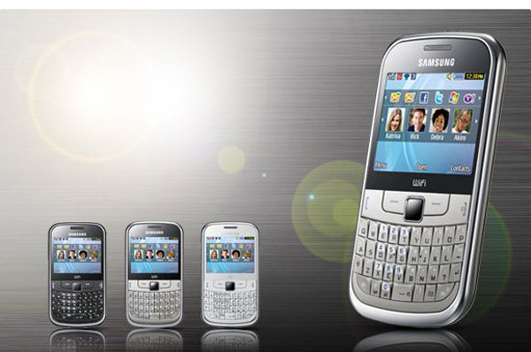 Samsung Chat 335, móvil con teclado QWERTY y conexión inalámbrica Wi-Fi