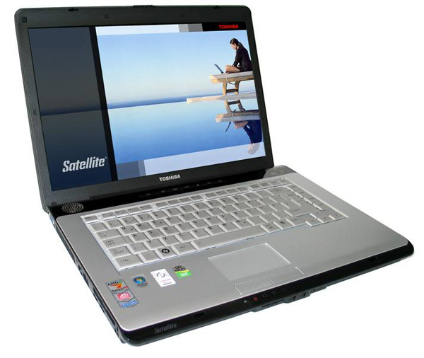 toshiba_satellite_ventas_España toshiba_satellite_ventas_España