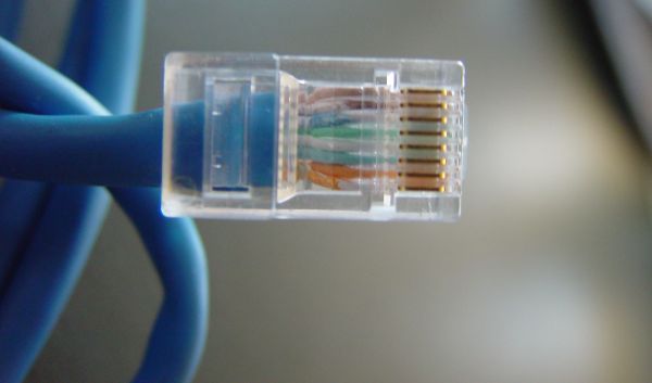 Wi-Fi y cable, Wi-Fi es un 30 por ciento más lento que Ethernet