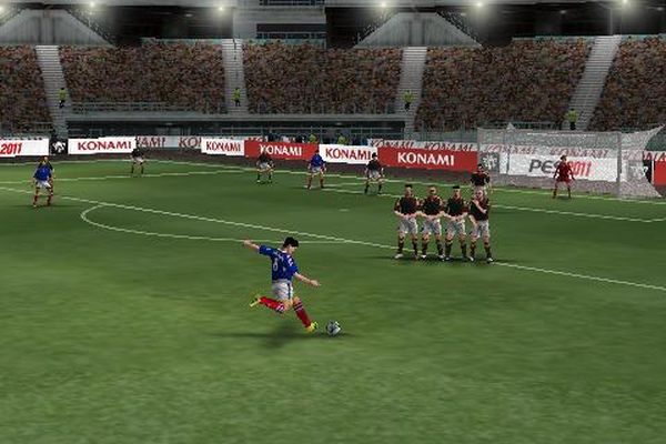 Final de la Champions, el juego de fútbol PES 2011 en oferta para iPhone y Android
