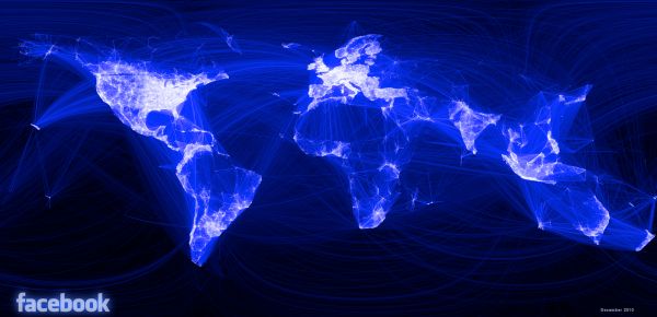 Facebook ronda los 700 millones de usuarios registrados pero el tráfico cae en Norteamérica
