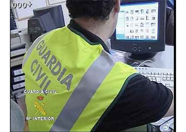 La Guardia Civil inicia la campaña “Vigilantes de la red”