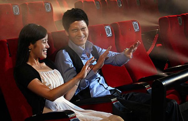 Cine 4D, diversas soluciones para añadir una cuarta dimensión al cine 3D