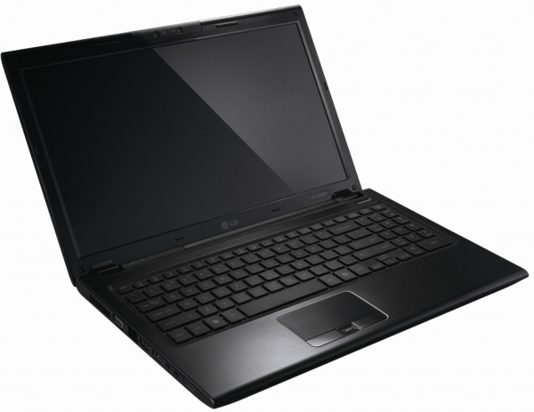 LG-A530-01 LG A530, la webcam de este portátil graba vídeo en 3D 1