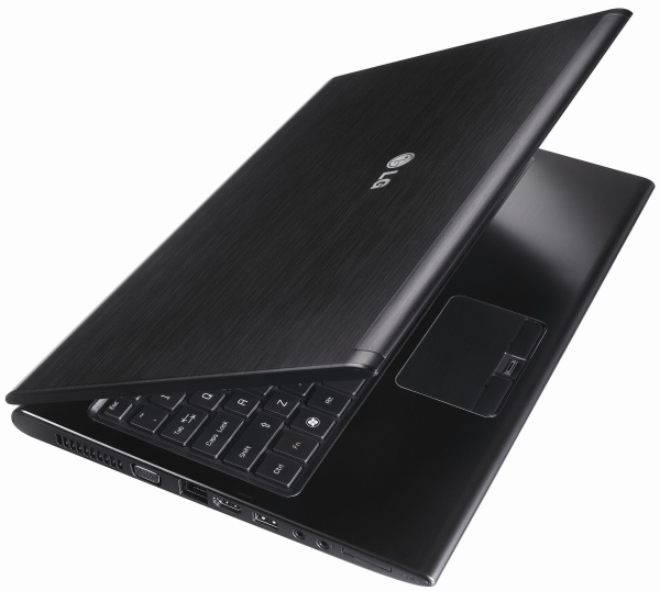 LG-A530-02 LG A530, la webcam de este portátil graba vídeo en 3D 2