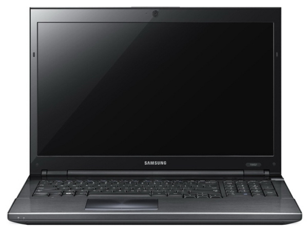 Samsung 700G7A con pantalla de 17 pulgadas para