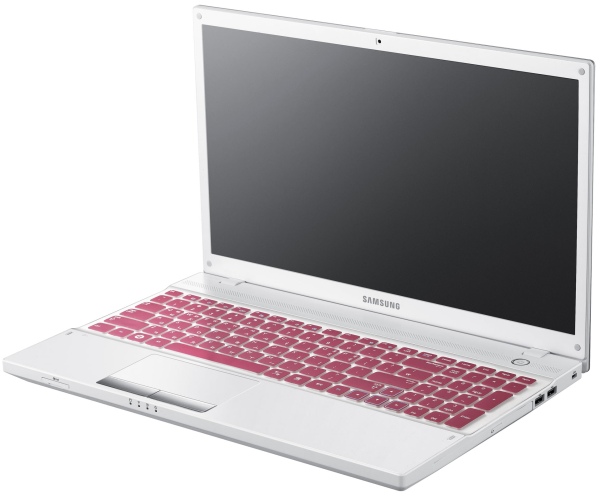 Samsung Sens Series 3 300V, laptop para amantes de la moda