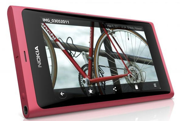 El Nokia N9 podrí­a aterrizar en todo el mundo 2