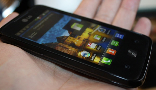LG Univa, primeras imágenes del sucesor del LG Optimus One