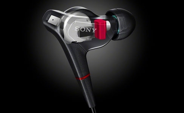 sony-xba-nc85d-02 Sony XBA-NC85D, intraauriculares para oyentes muy exigentes 2