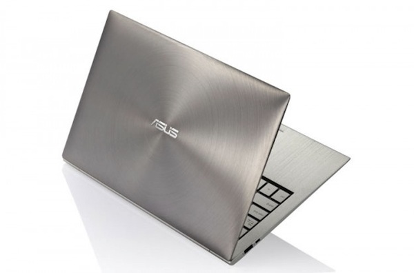 El Asus ZENBOOK pesa poco más de un kilo y es muy potente