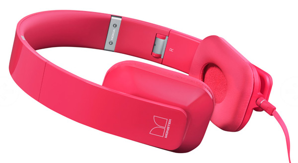 Nokia Lumia 800 y Nokia Lumia 710, accesorios oficiales 3