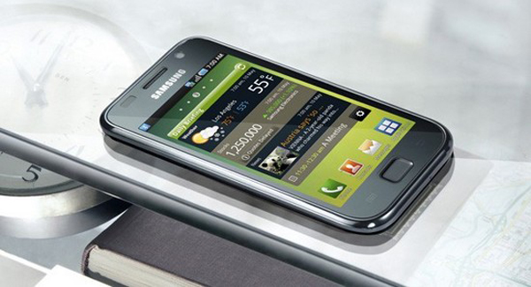 Samsung-Galaxy-S-Plus-02 Samsung Galaxy S Plus, gratis con Vodafone 2