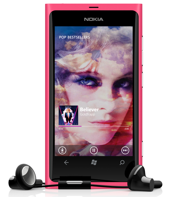 Nokia-Lumia-800-041