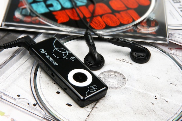 Transcend MP300, un MP3 que dura hasta 15 horas sin parar 2 Transcend MP300