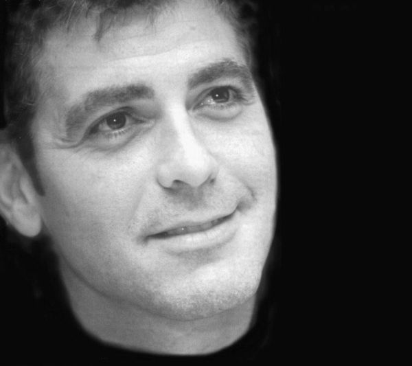 George Clooney podrí­a encarnar a Steve Jobs en una pelí­cula