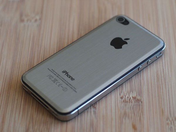 Apple podrí­a apostar por la tecnologí­a NFC para el iPhone 5