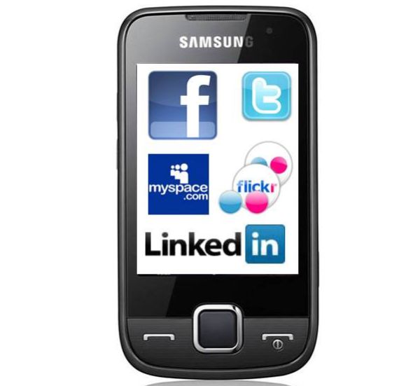 1 de cada 4 dueños de móviles accede a Facebook y otras redes