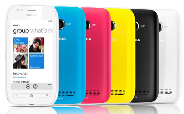 Nokia Lumia 710, disponible en enero de 2012 en España