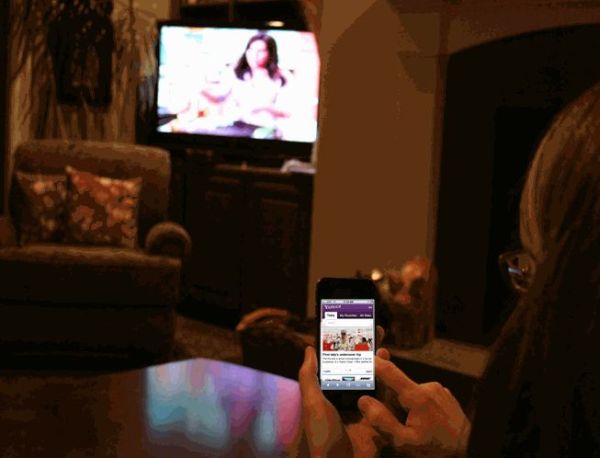 8 de cada 10 espectadores usan el móvil mientras ven la televisión