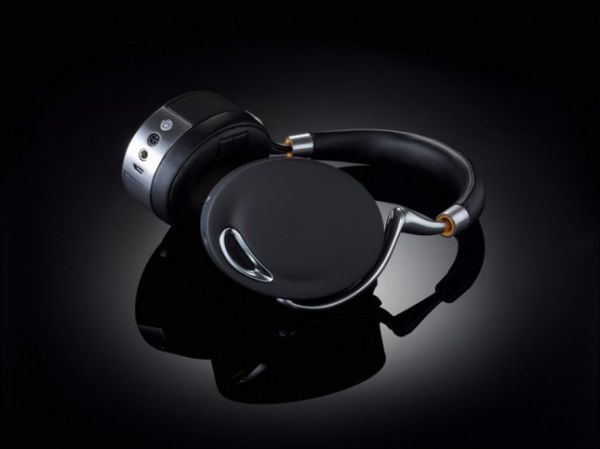 parrot zik starck