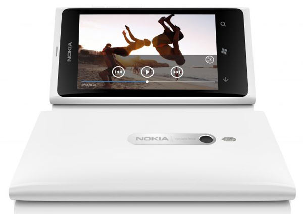 Cómo hacer fotos y ví­deos con la cámara del Nokia Lumia 800