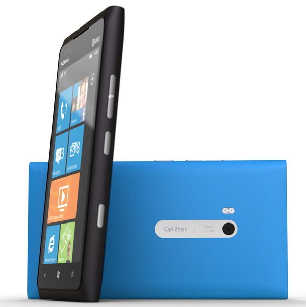 El Nokia Lumia 900 mejora la cámara y el sistema de audio