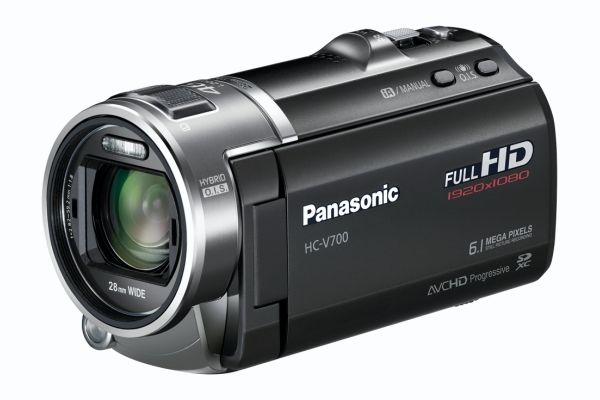 Panasonic HC-V700, completa videocámara Full HD